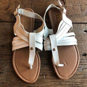 Adriana New York Acacia White Strappy Sandals Size 8 Ankle strap buckle